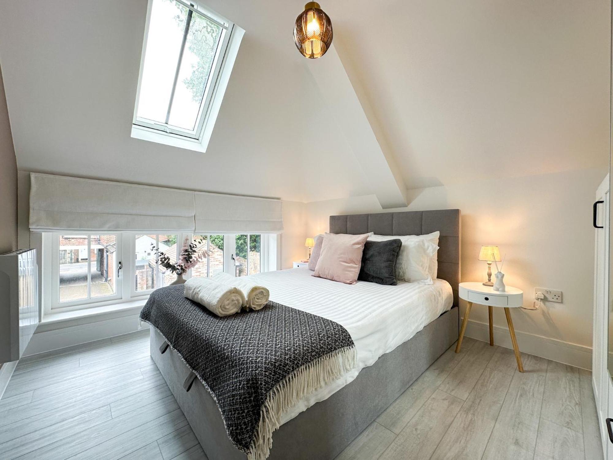 New Edwin Bing Mews -luxury Centre - Free Parking Canterbury