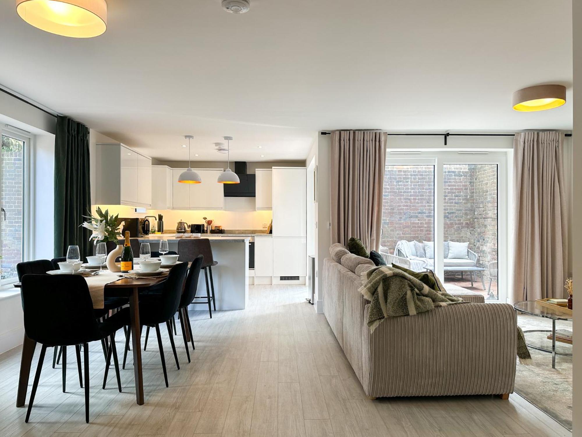 New Edwin Bing Mews -luxury Centre - Free Parking * Canterbury